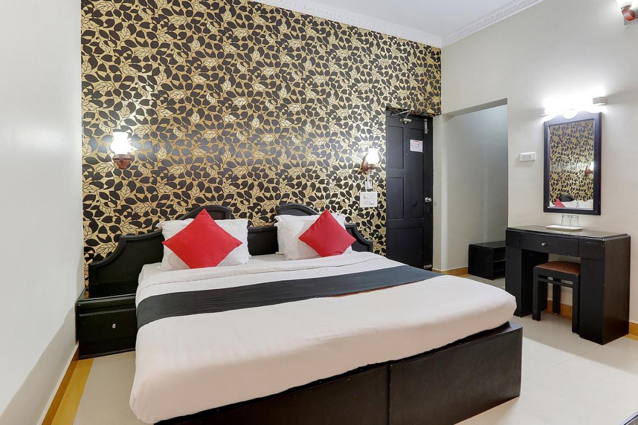 Capital O 46475 Gd International Redfort Hotel Nilambūr Екстериор снимка