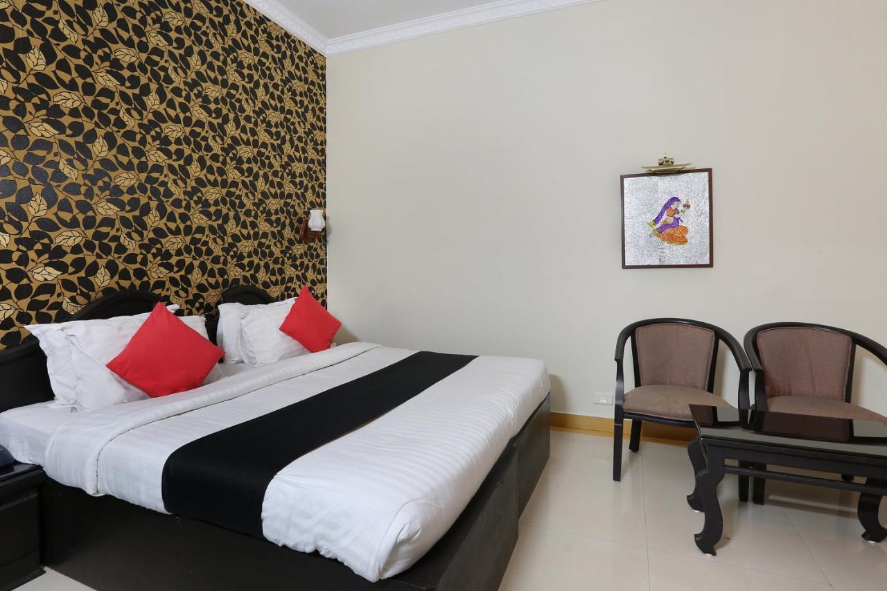 Capital O 46475 Gd International Redfort Hotel Nilambūr Екстериор снимка